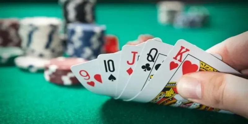 Xì tố và Poker có chiến thuật chơi khá là giống nhau